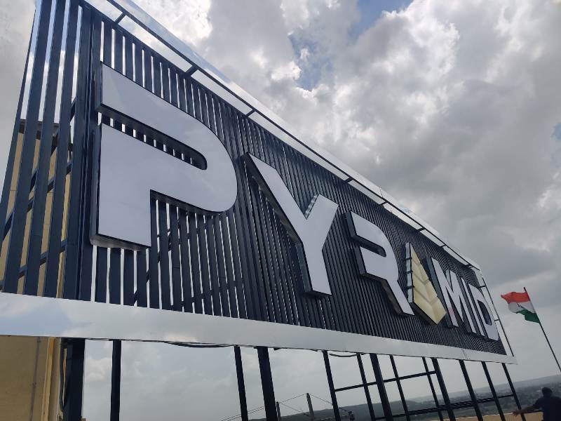 BUILDING SIGNAGE 