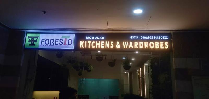 LED SIGNAGE